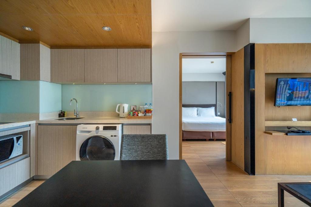 Arcadia Suites Bangkok - Resim 31