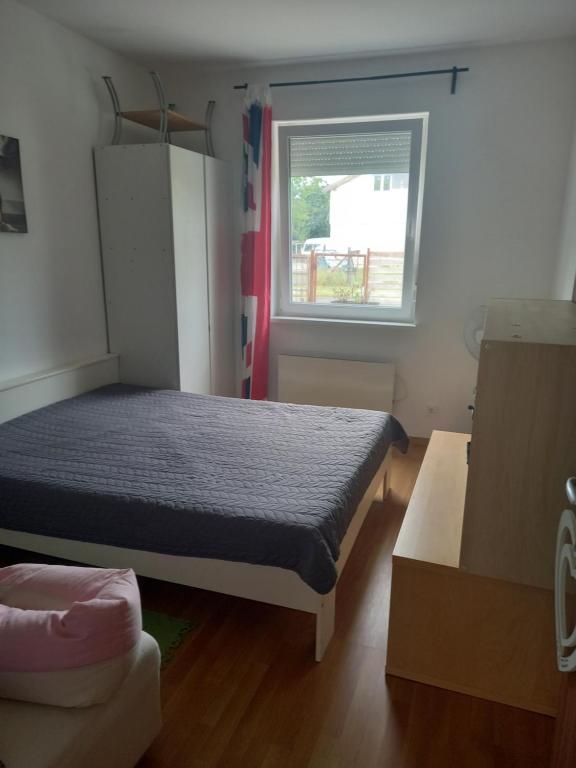 Taylorhazak 8600 Siófok, Péter-Pál utca kép - 1