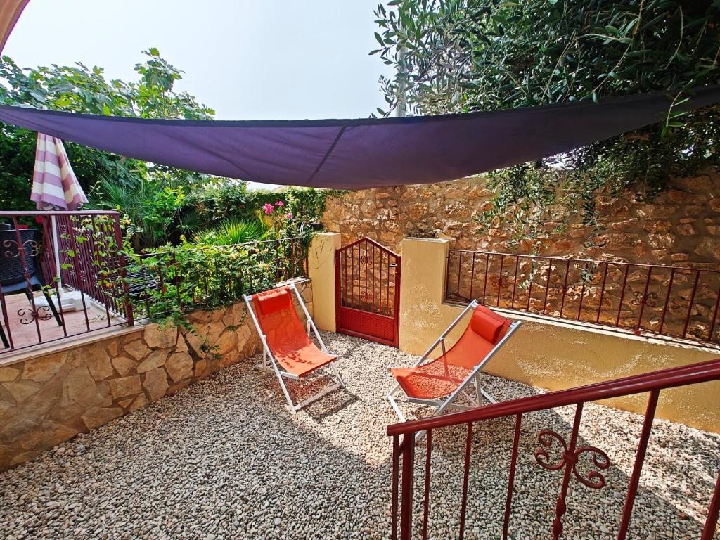 Patio alebo iná vonkajšia časť ubytovania Apartamento Columbretes