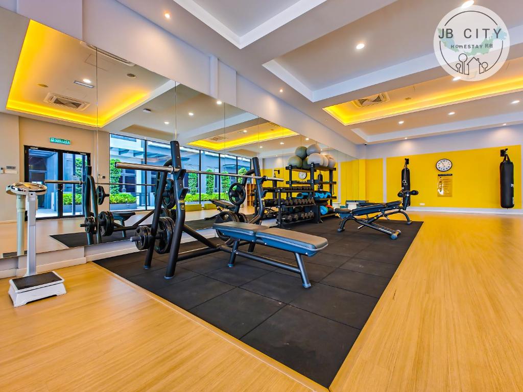 Fitness centrum a/nebo fitness zařízení v ubytování Sunway Grid by RR JBcity