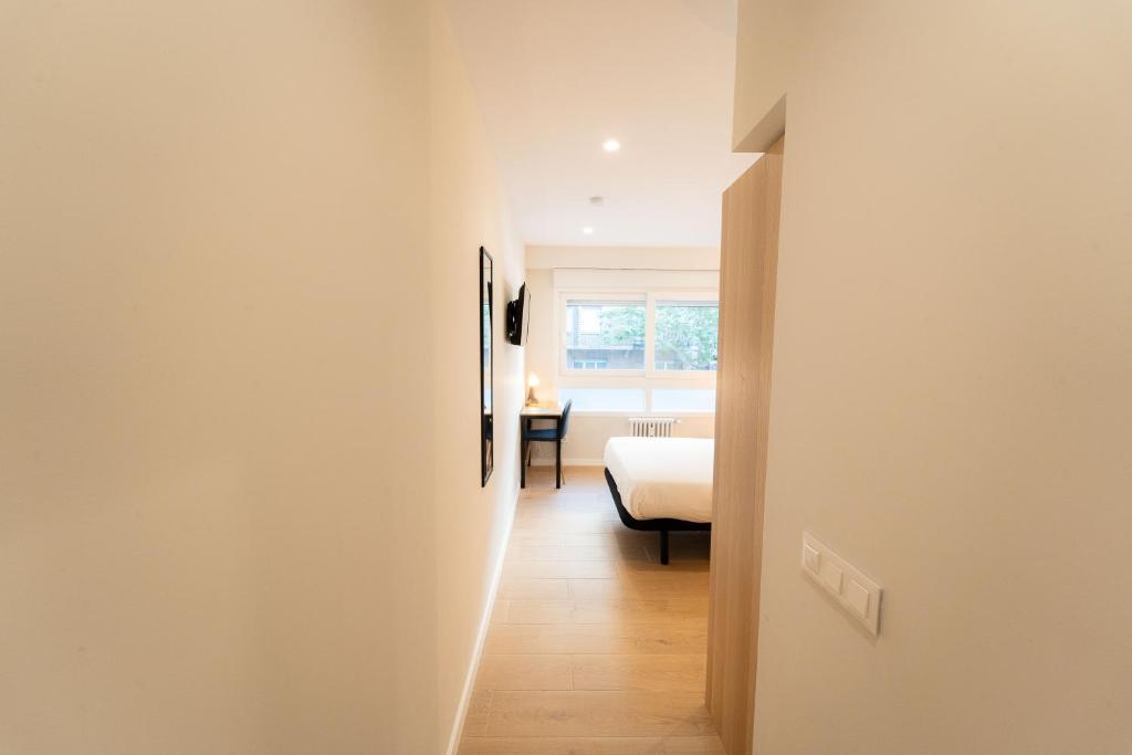 I'M Room Suites Nuevos Ministerios - Bernabeu 'Digital Access' - Resim 18