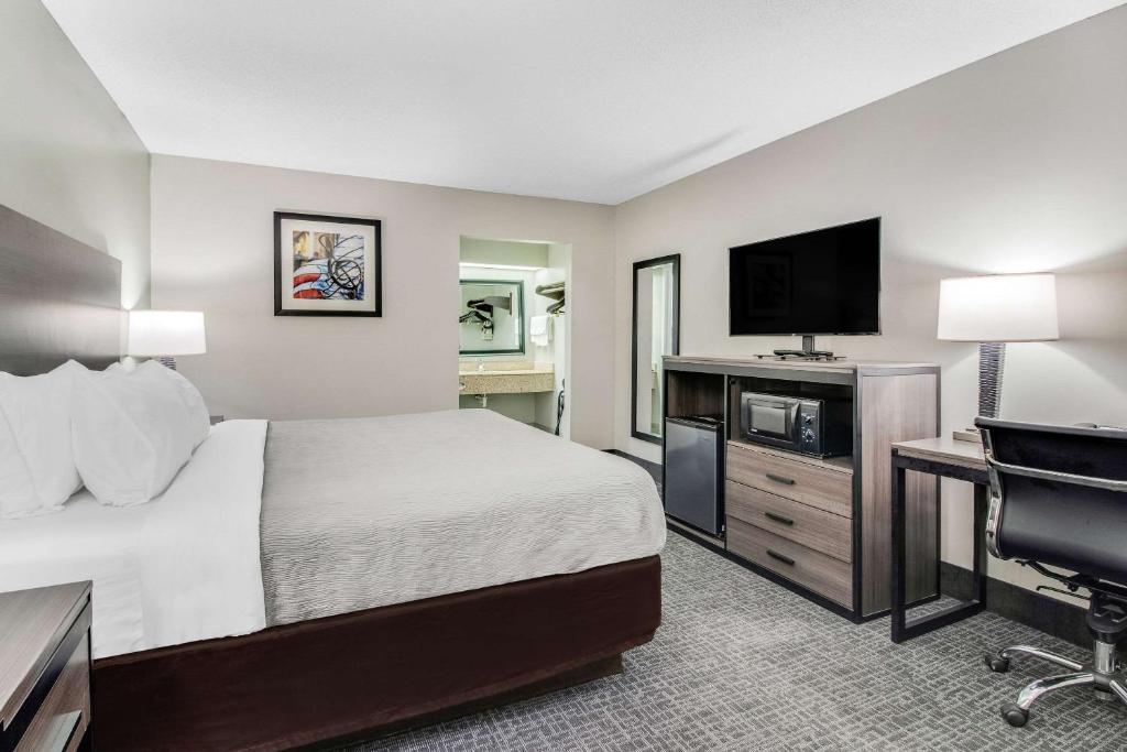 Quality Inn - White House - Business King Room - Non-Smoking