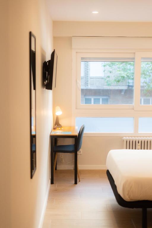 I'M Room Suites Nuevos Ministerios - Bernabeu 'Digital Access' - Resim 24