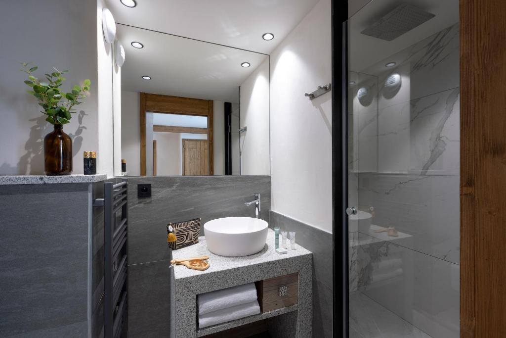 Koupelna v ubytování MGM Hôtels & Résidences - Hôtel Laska
