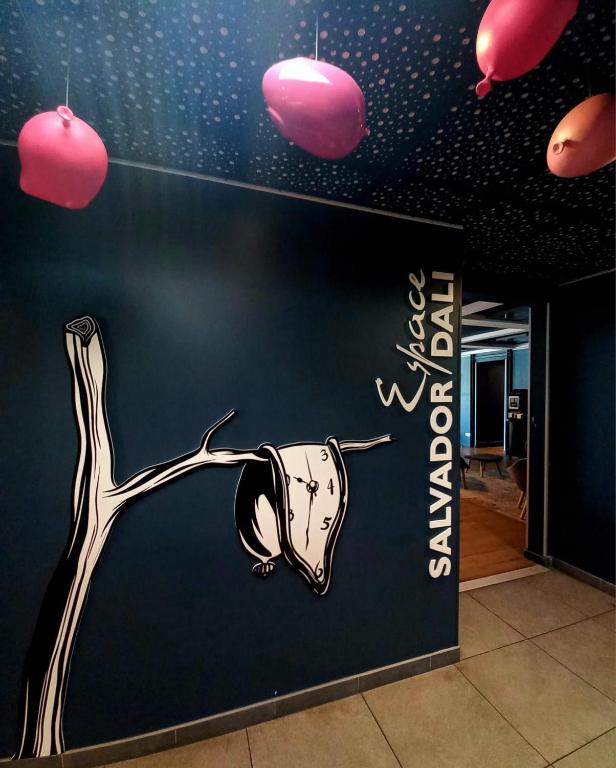 Фотография из галереи Dali Hôtel Perpignan - Restaurant в Перпиньяне