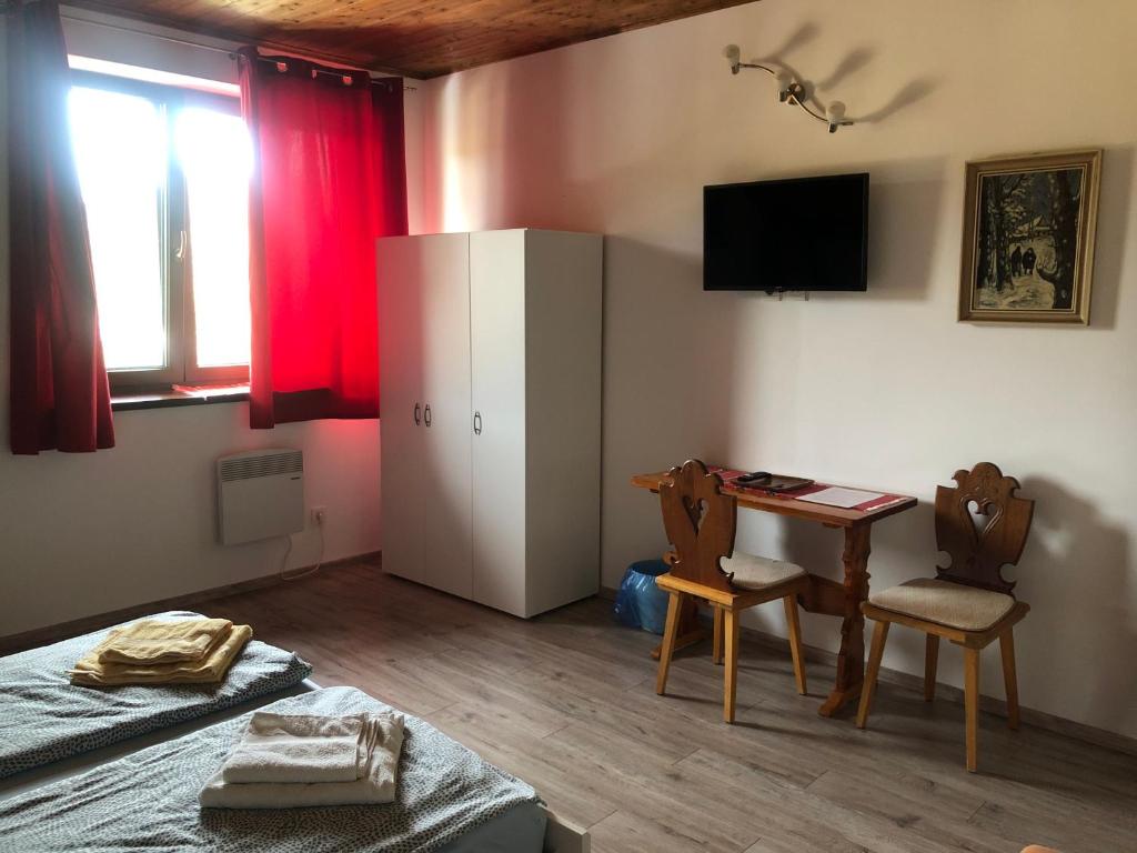Casa Spas - Habitación Doble Estándar Con Baño Compartido