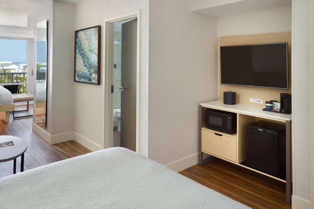 SpringHill Suites by Marriott Pensacola Beach - Queen Studio Met Balkon