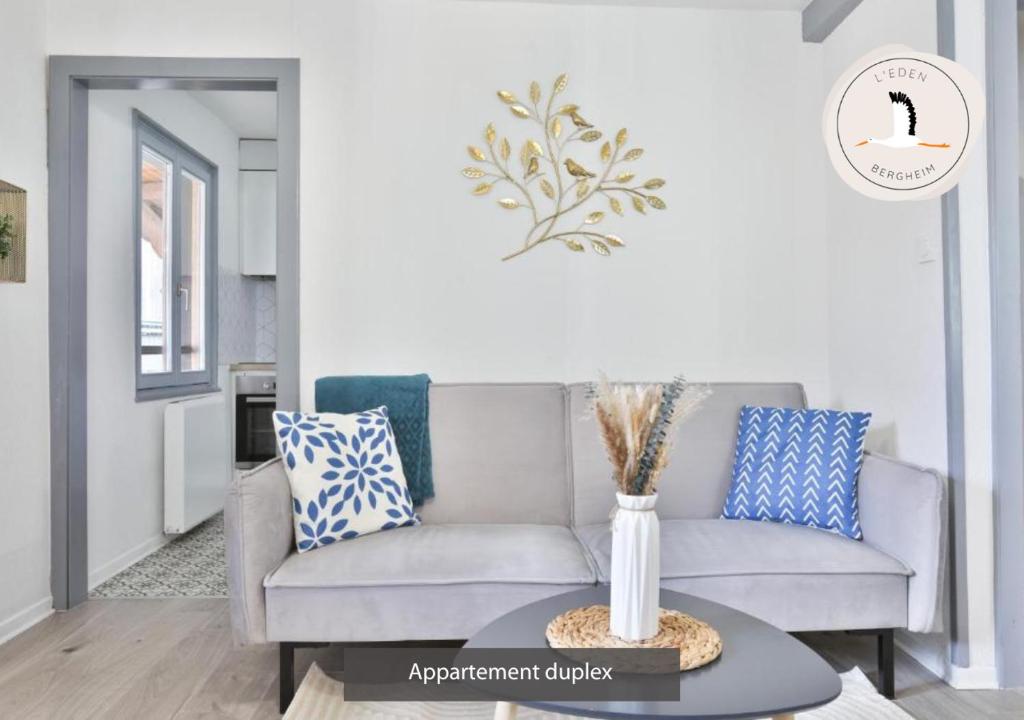 Posedenie v ubytovaní Appartements duplex 3 et 4 personnes - Climatisation - Village élu parmi les "Plus Beaux Villages de France" - Route des Vins - Centre Alsace