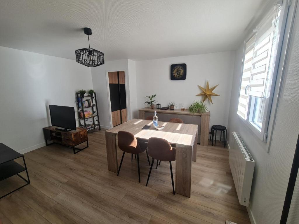 Besançon appartement T2 sur cour intérieure proximité gare - Housity