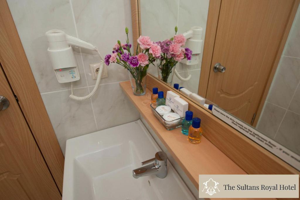 Sultans Royal Hotel - 9