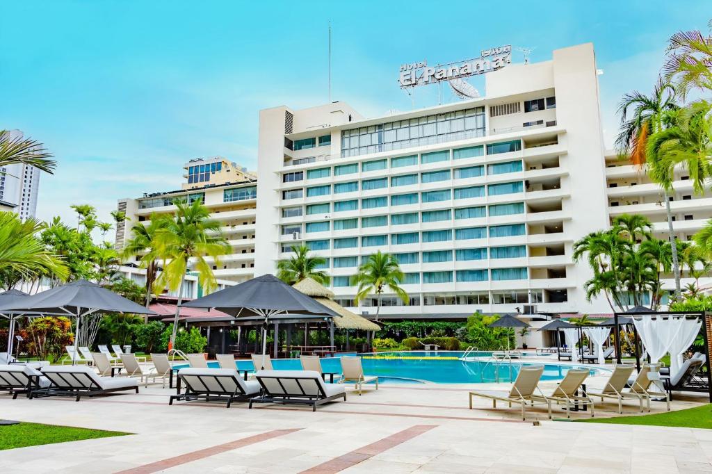 La alberca dentro o cerca de Hotel El Panama by Faranda Grand, a member of Radisson Individuals