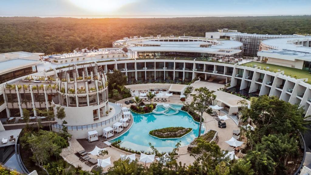 Secrets Tulum