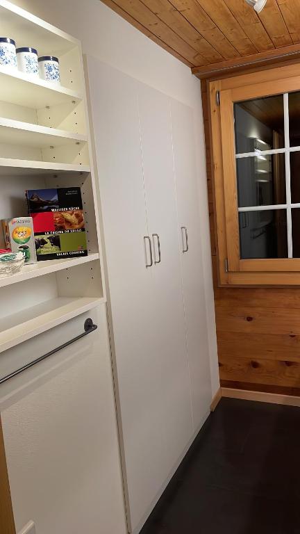 Una cocina o cocineta en Chalet La Montanara