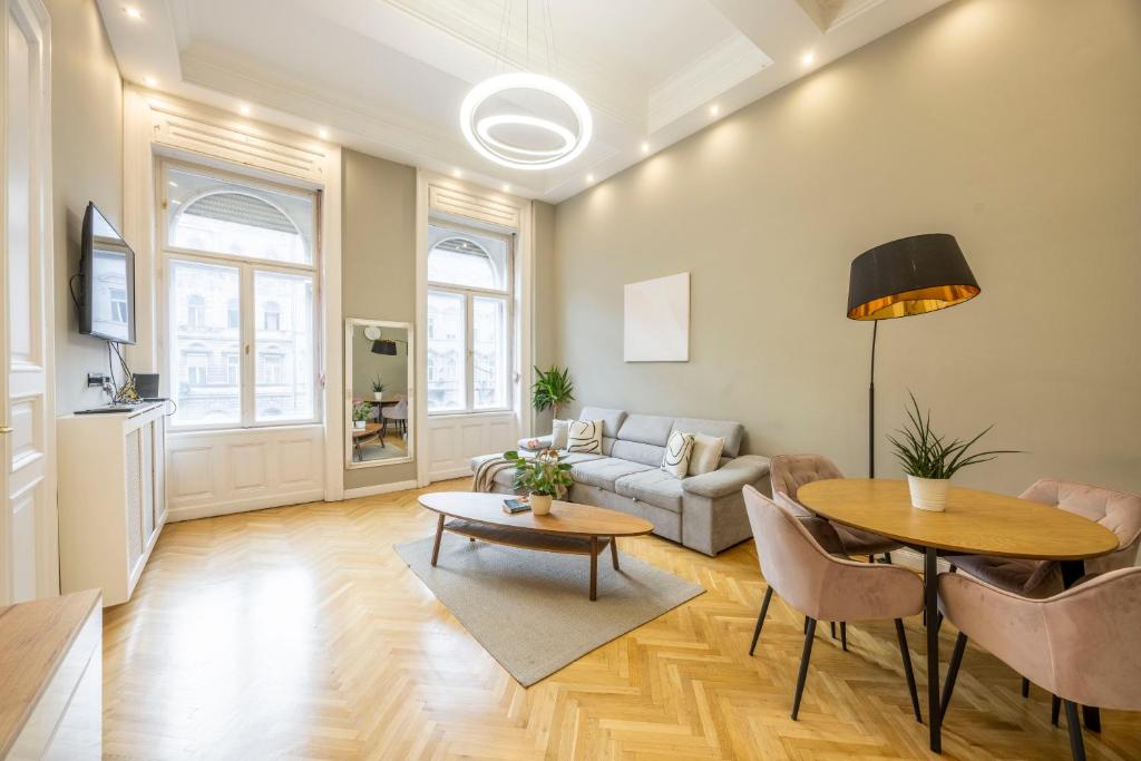 Charming & Cozy Central Suite by Prestige Homes 1094 Budapest, Ferenc körút 23 kép - 1