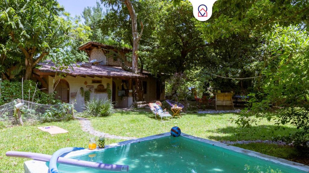 Κήπος έξω από το Natural Retreat & Pet-Friendly Escape