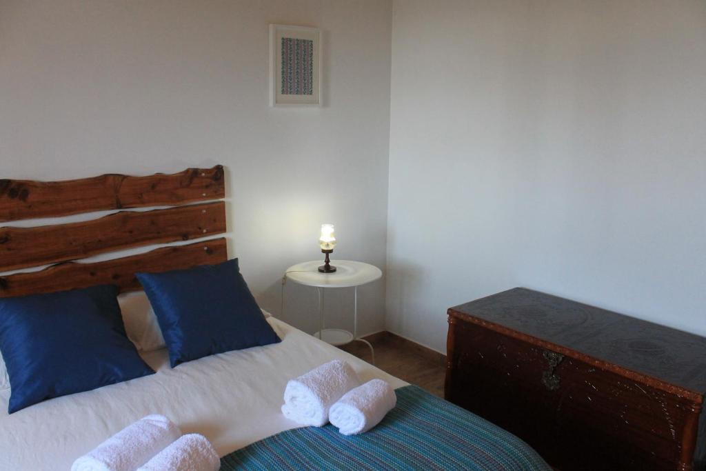 Postel nebo postele na pokoji v ubytování Casa Do Avô In Montejunto