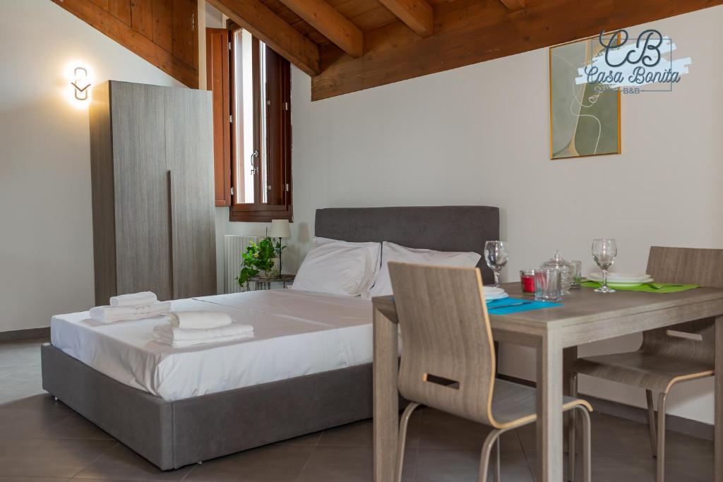Casa Bonita Milano Rho - Studio Apartment With One Double Bed