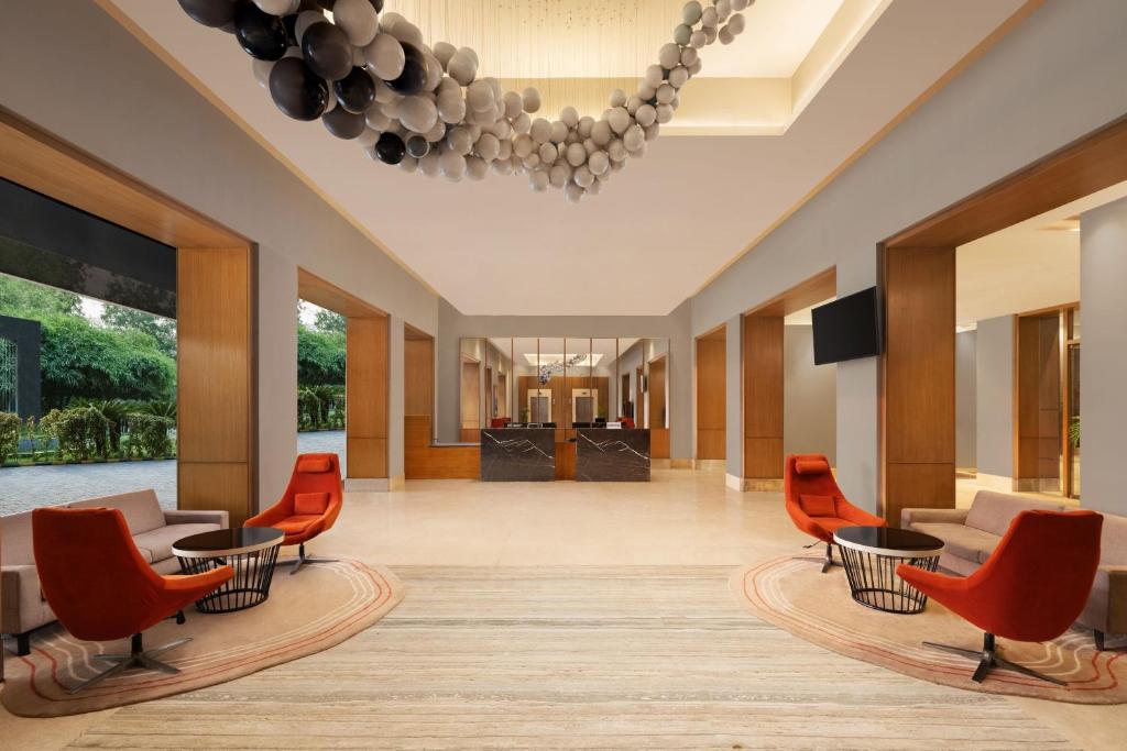TV a/nebo společenská místnost v ubytování Le Meridien Nagpur