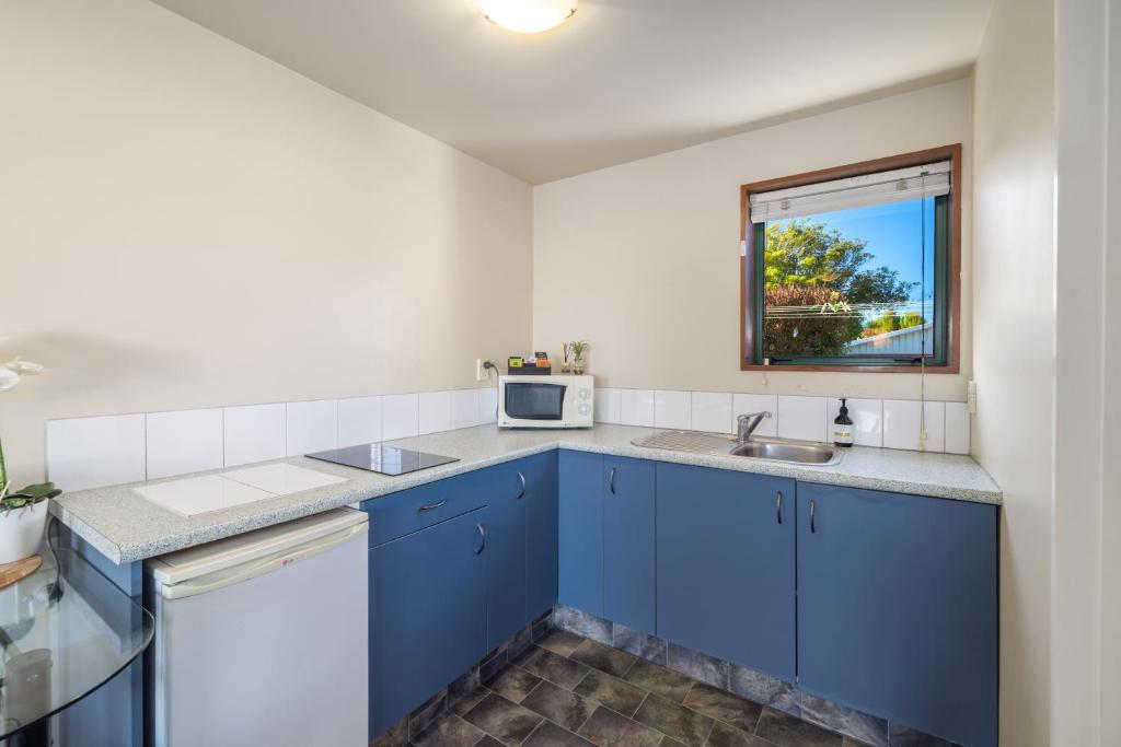 112 on Beach - Resim 16