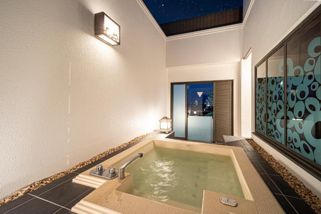Fotografie z fotogalerie ubytování HOTEL LOTUS Superior RESORT NRT v destinaci Hayashisaki