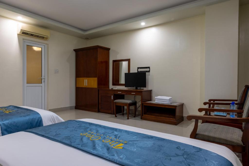 The One Hostel & Rooftop Bar Catba - 12