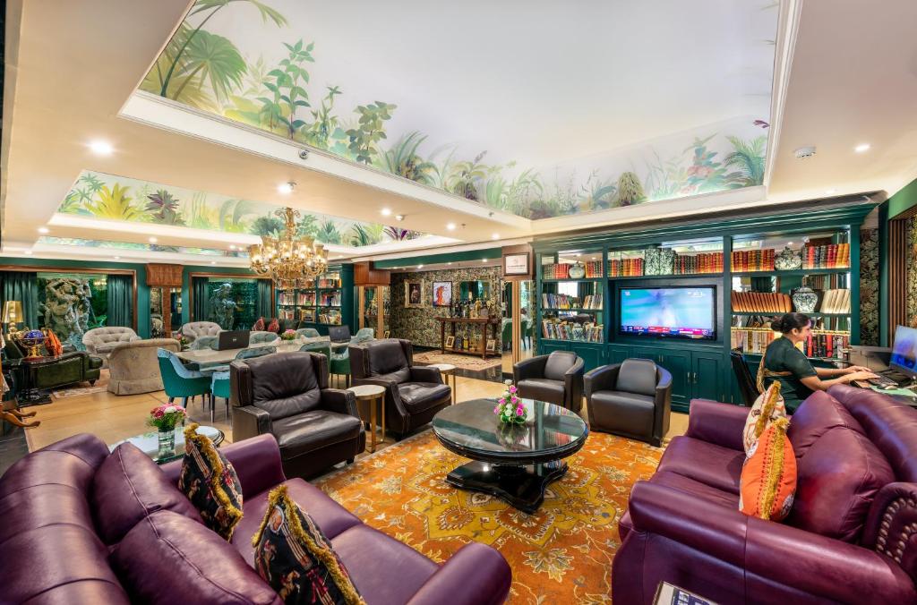 Posezení v ubytování Mayfair Lagoon