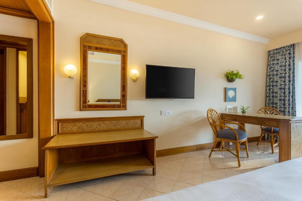 TV a/nebo společenská místnost v ubytování Bogmallo Beach Resort