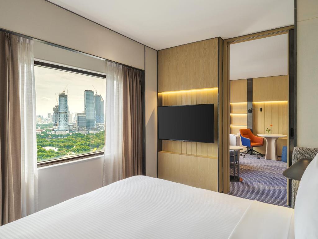 Crowne Plaza Bangkok Lumpini Park by IHG - Resim 4