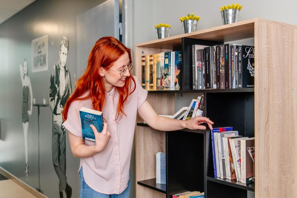 Knihovna v aparthotelu