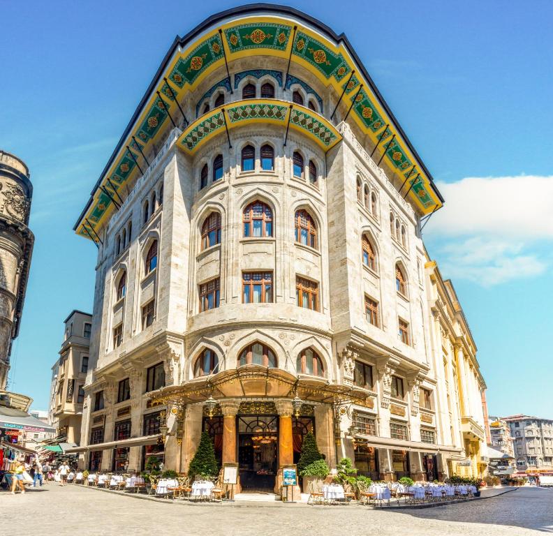 O edifício em que o hotel se localiza