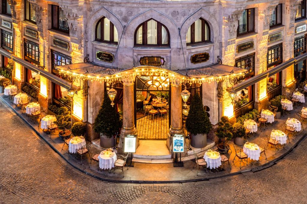 Foto da galeria de Cronton Design Hotel em Istambul