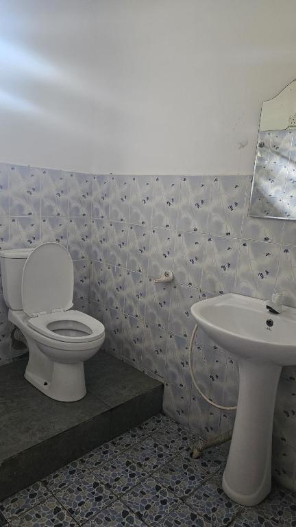 Shalona Holiday Home - Quarto Duplo Ou Twin Com Casa De Banho Partilhada