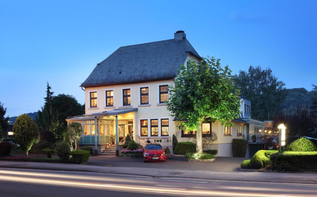 Hotel Menge "An der Schlacht", Arnsberg – Updated 2024 Prices