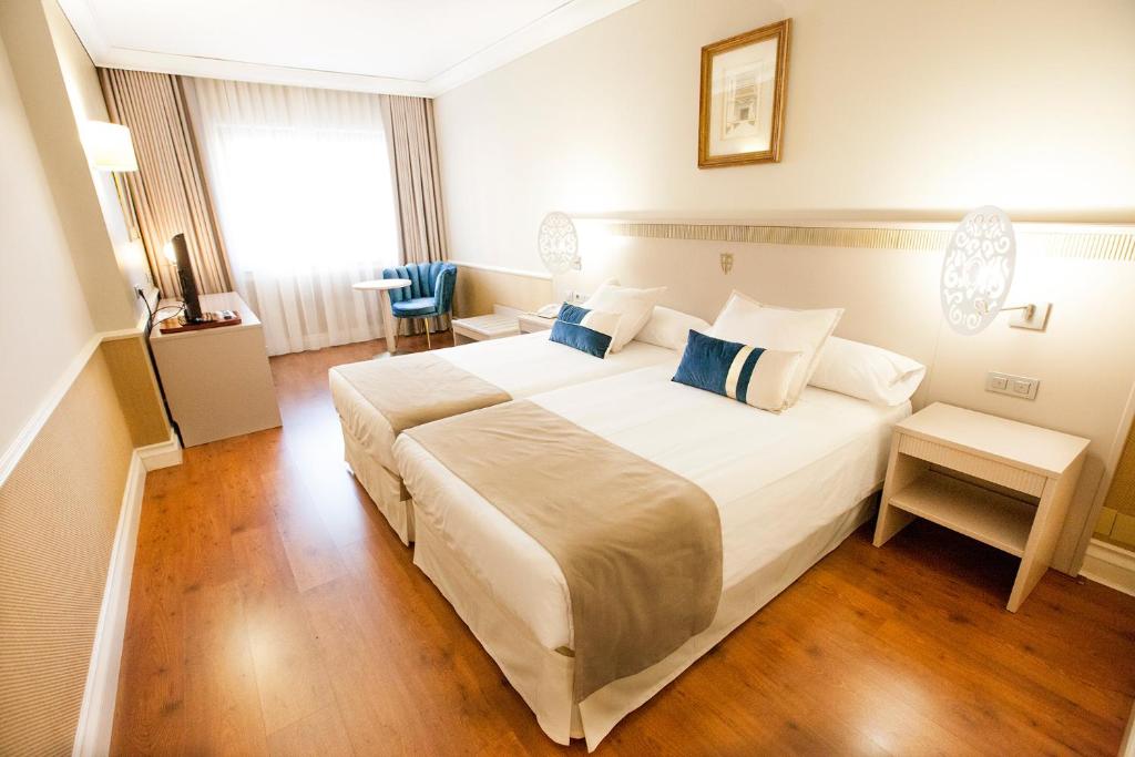 Hotel Alfonso VIII - Chambre Lits Jumeaux