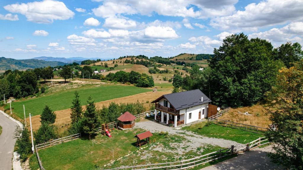 Casa din Munți Vlădeasa - Housity