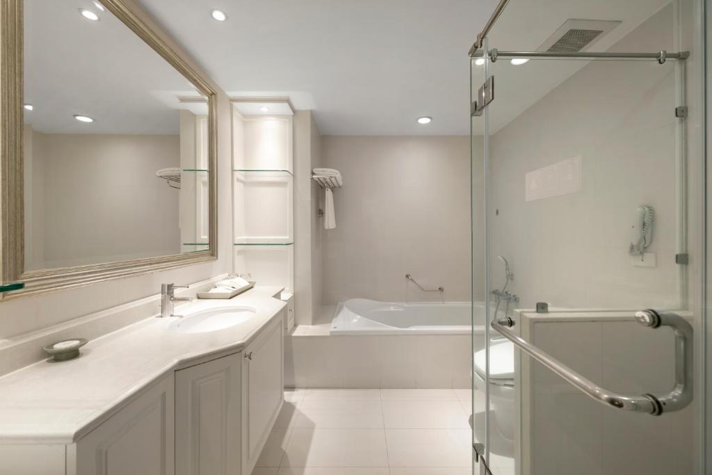 Grande Centre Point Hotel Ratchadamri Bangkok - Resim 40