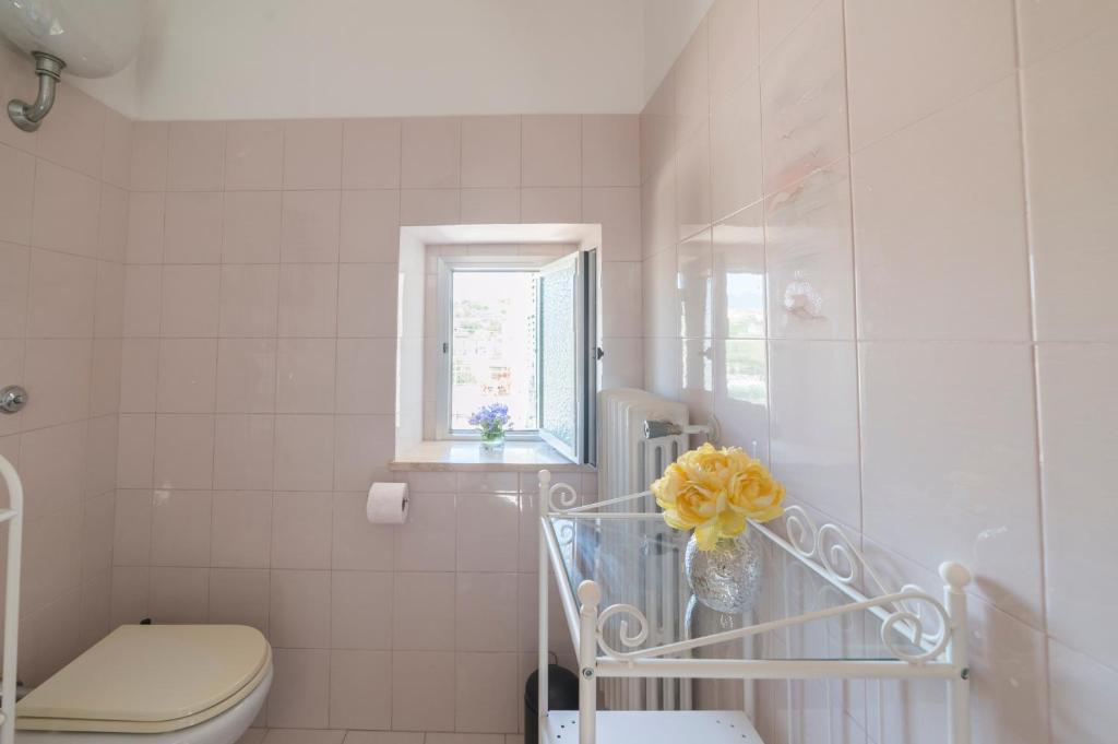 Koupelna v ubytování Charmante vakantiewoning 'Casa Di Tonno'