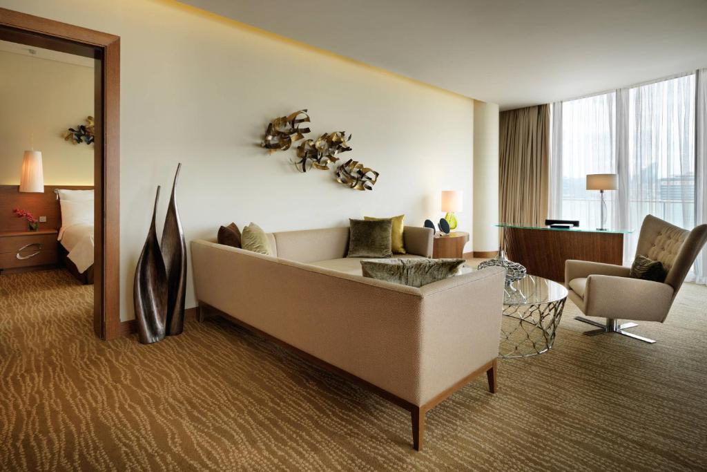Posezení v ubytování JW Marriott Absheron Baku Hotel