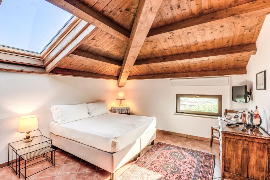 Casale Giancesare Villa Agricola - 泳池景双人间