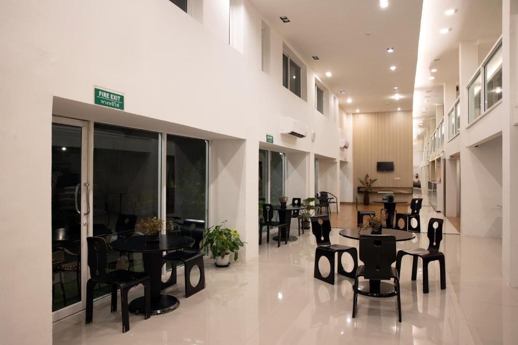 Nantra Silom - Resim 21