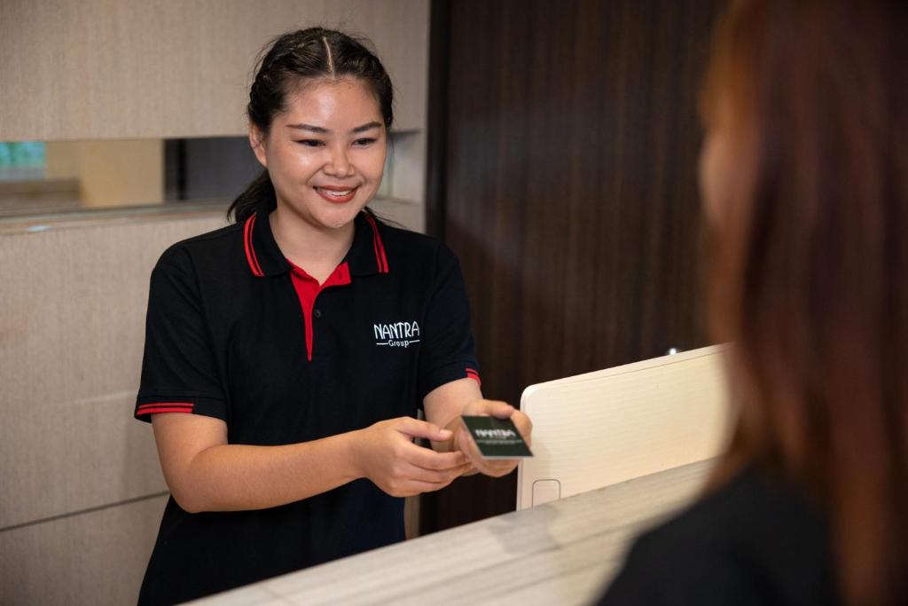 Nantra Silom - Resim 12