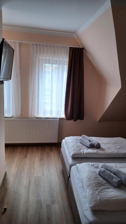 Pension am Stern - Deluxe Tweepersoonskamer Met Douche