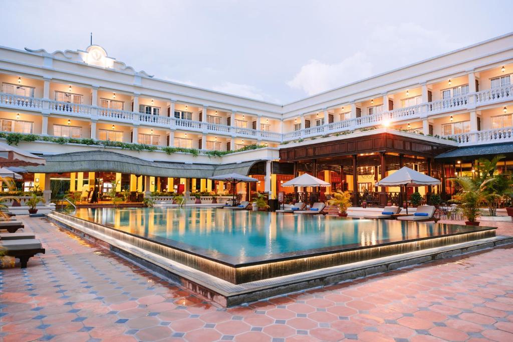 Bazén v ubytování Victoria Can Tho Resort nebo v jeho okolí