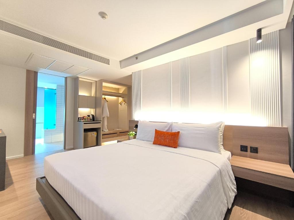 Citrus Sukhumvit 13 Nana Bangkok by Compass Hospitality - Newly Renovated - Resim 15
