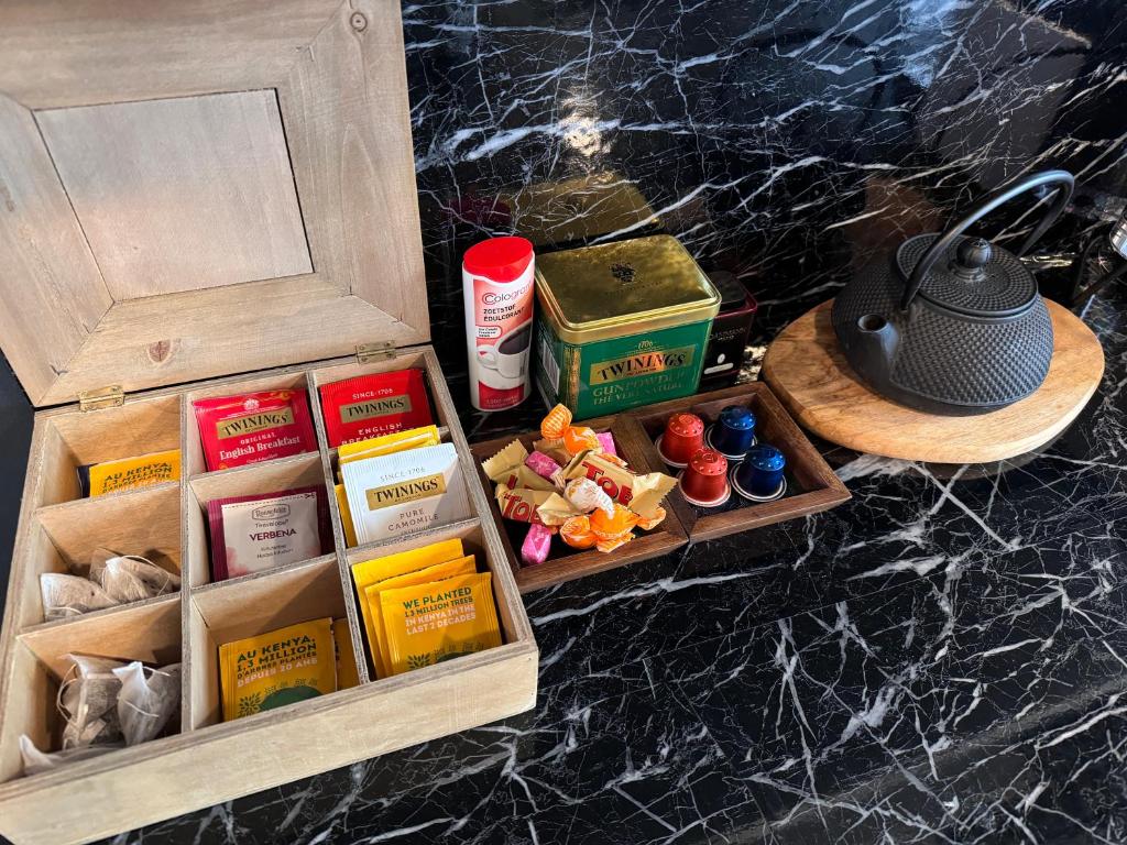 Cibo presso la stanza in casa privata o nelle vicinanze