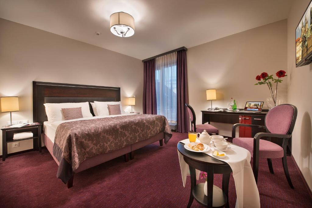 
Double Room with Balcony
