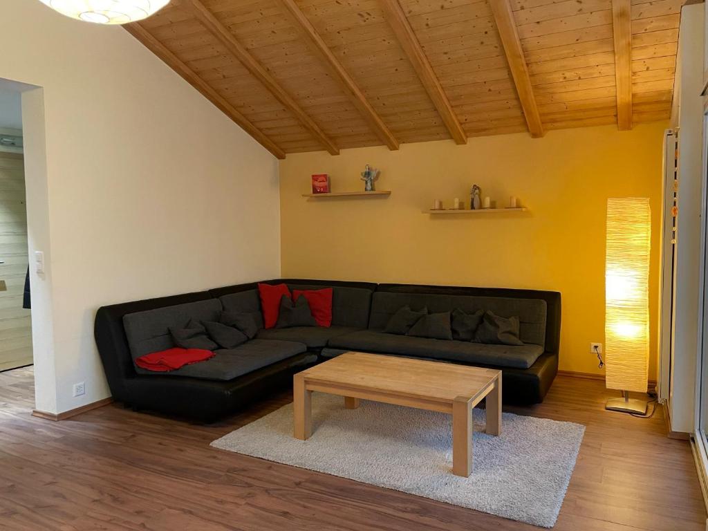 Posezení v ubytování Cresta Loft in Saas-Grund