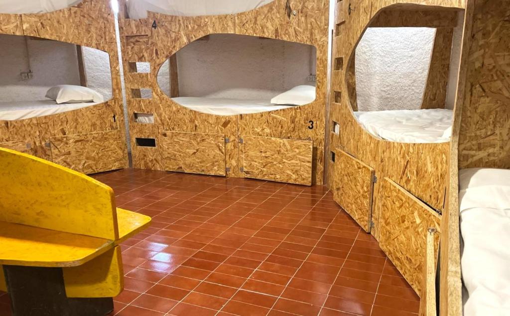 Porto Santo Destination - Bed In 8-Bed Mixed Dormitory Room