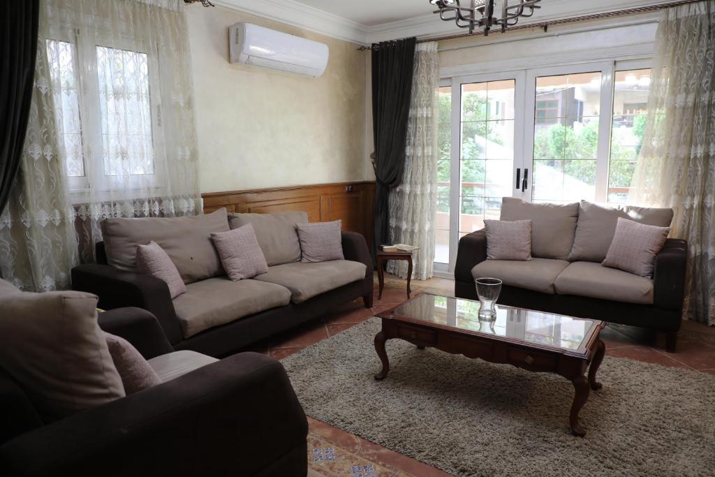Posezení v ubytování Villa Nasr city