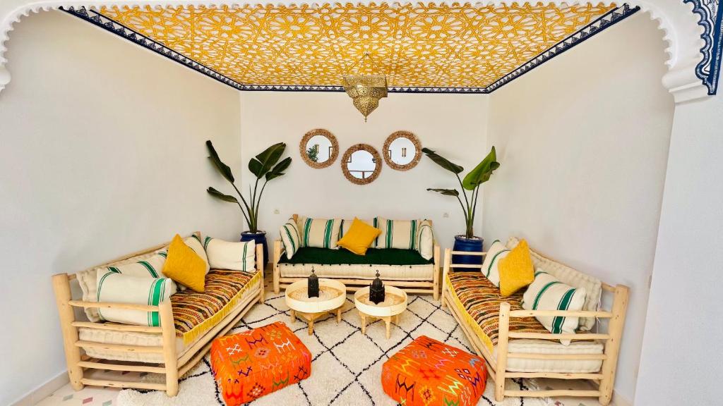 Istumisnurk majutusasutuses Riad dei colori